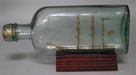 A small ship in bottle